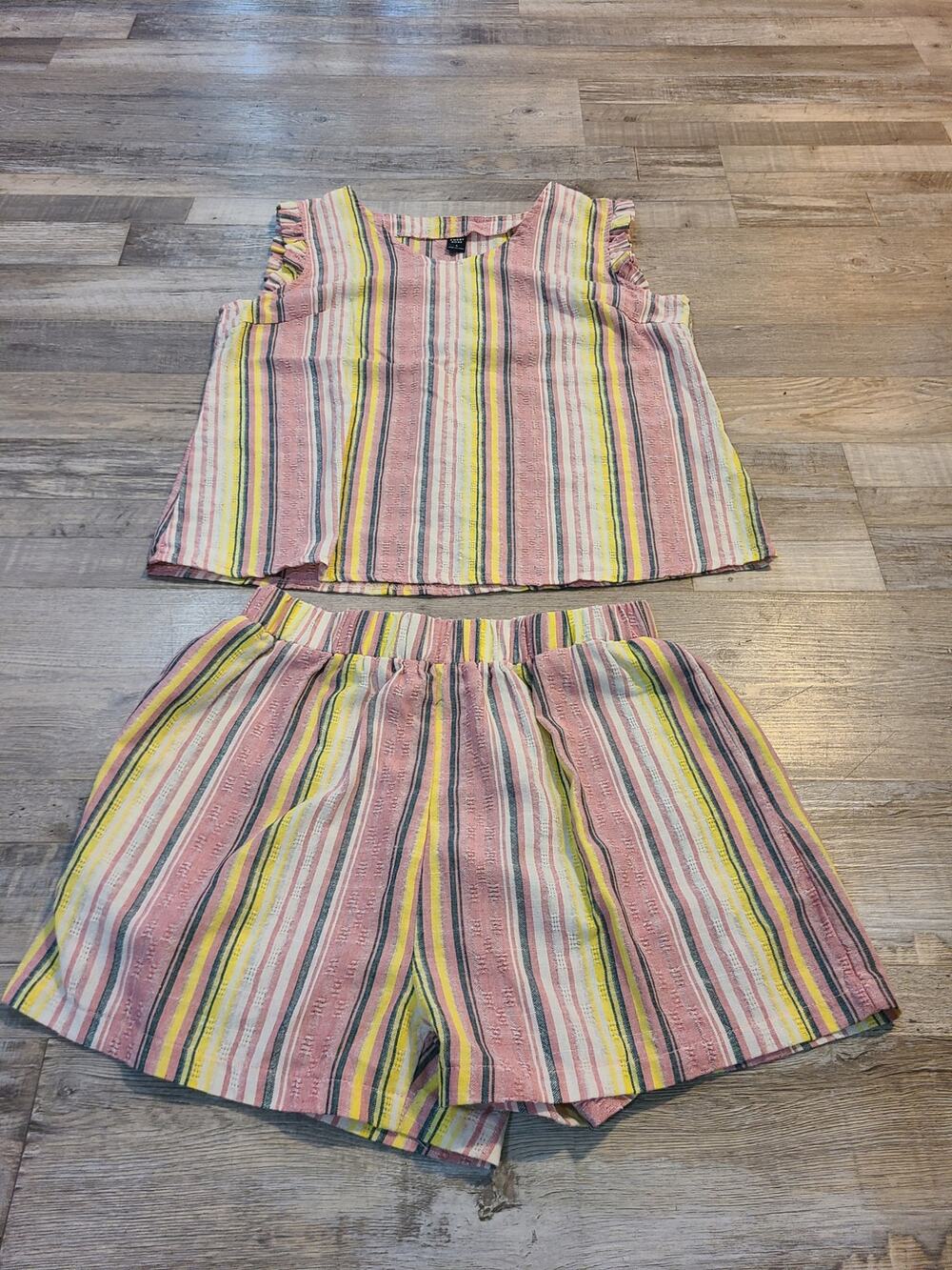 Emery rose large women's striped ruffle trim 2 piece set